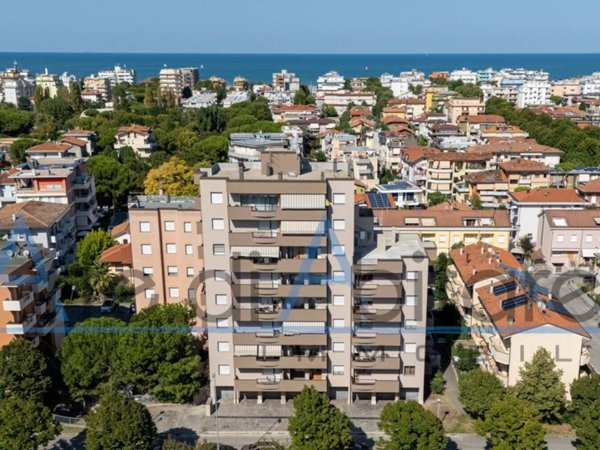 appartamento in vendita a Rimini in zona Miramare di Rimini