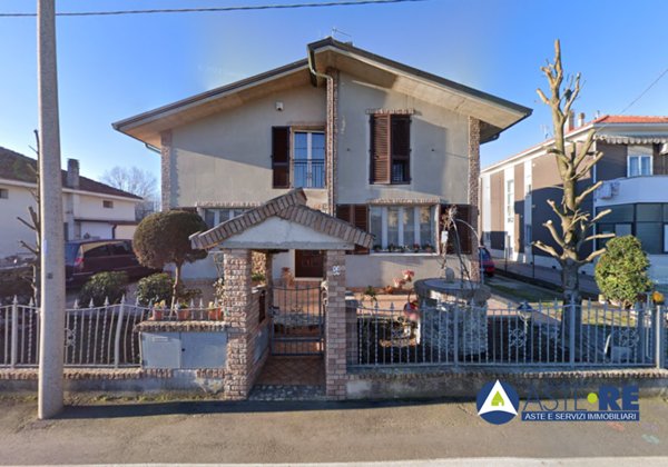 casa indipendente in vendita a Rimini in zona Torre Pedrera