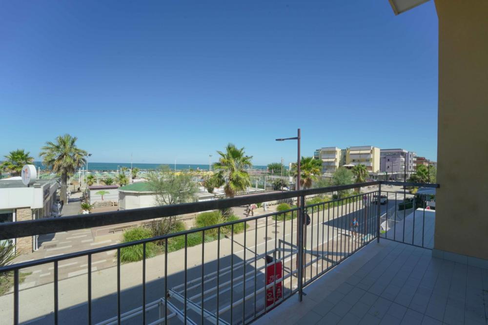 appartamento in vendita a Rimini in zona Torre Pedrera