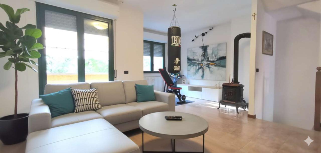 casa indipendente in vendita a Rimini in zona Vergiano