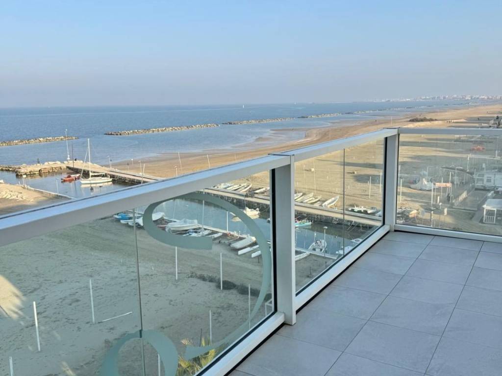 appartamento in vendita a Rimini in zona Viserba