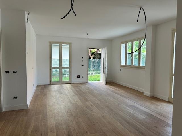 casa indipendente in vendita a Rimini in zona Borgo Mazzini