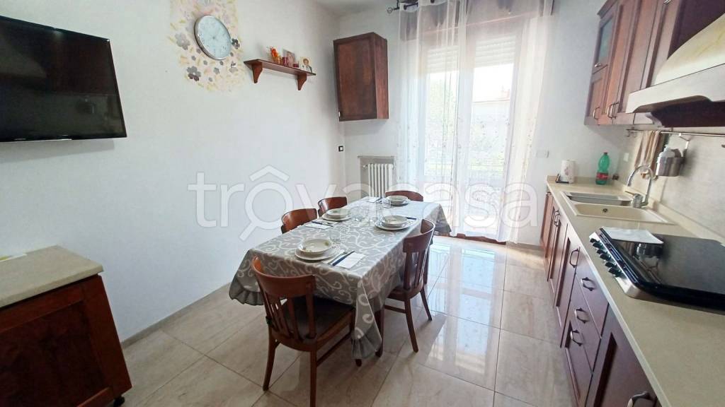 appartamento in vendita a Rimini in zona Miramare di Rimini