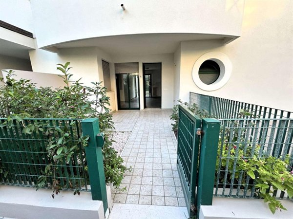 appartamento in vendita a Rimini in zona Torre Pedrera