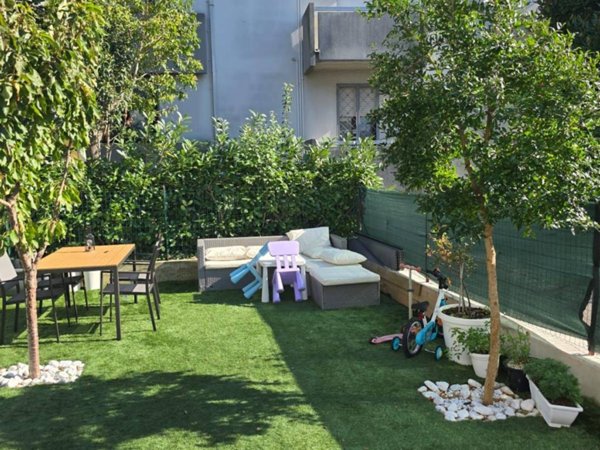 casa indipendente in vendita a Rimini in zona Viserba