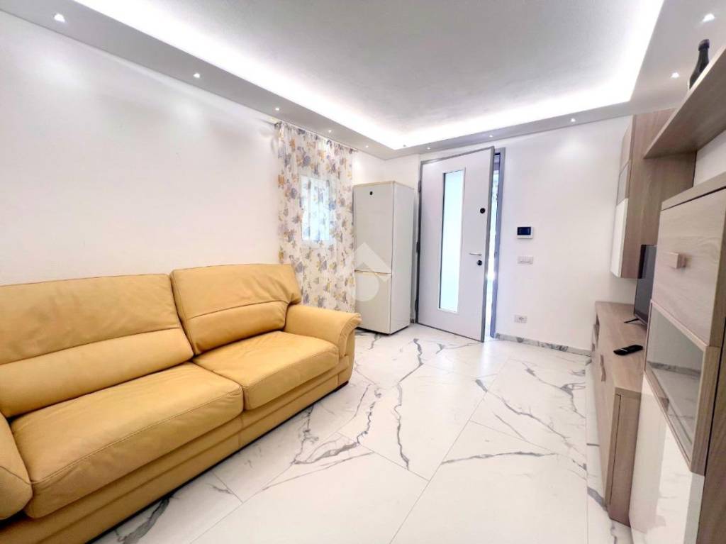 appartamento in vendita a Rimini in zona Miramare di Rimini