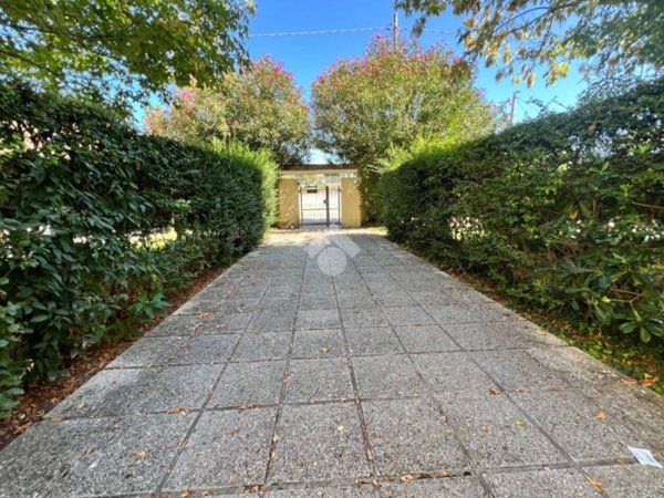 appartamento in vendita a Rimini in zona Miramare di Rimini