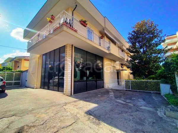 appartamento in vendita a Rimini in zona Marebello