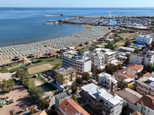 appartamento in vendita a Rimini in zona San Giuliano a Mare