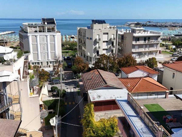 appartamento in vendita a Rimini in zona San Giuliano a Mare