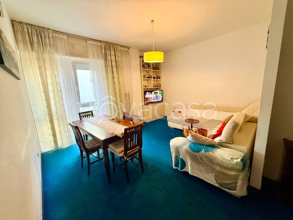 appartamento in vendita a Rimini in zona Marina Centro