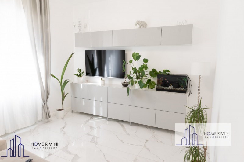 appartamento in vendita a Rimini in zona Miramare di Rimini