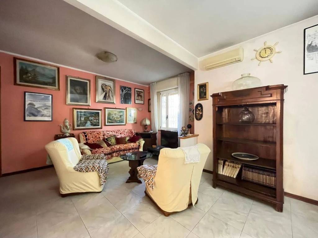appartamento in vendita a Rimini in zona Borgo Mazzini