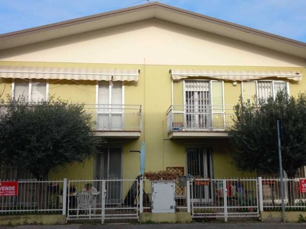 casa indipendente in vendita a Rimini in zona Bellariva