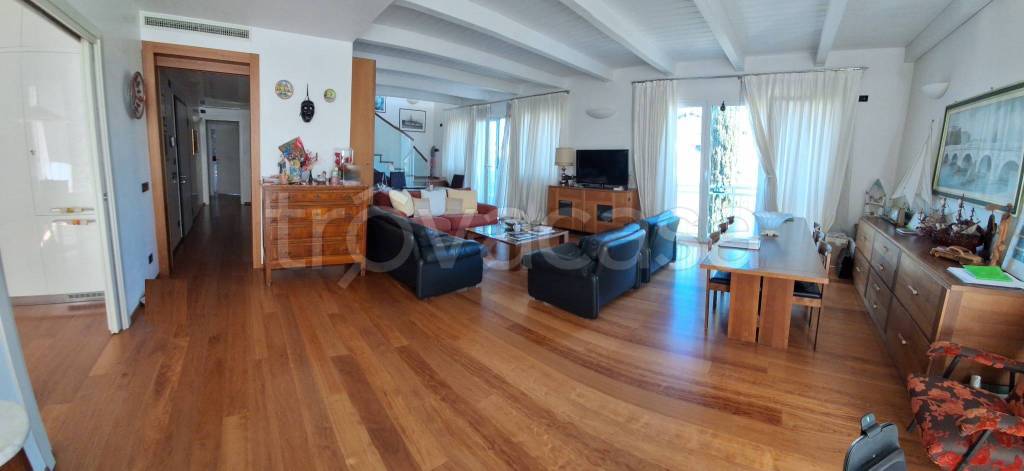 appartamento in vendita a Rimini in zona San Giuliano a Mare