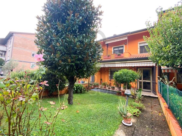 appartamento in vendita a Rimini in zona Corpolò