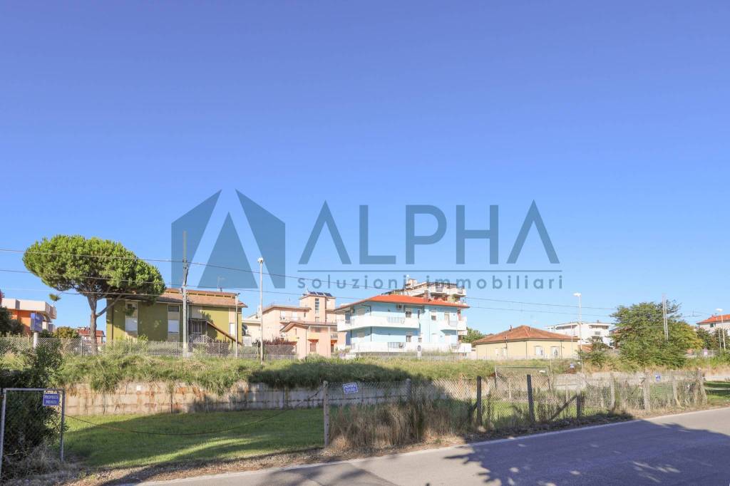 terreno edificabile in vendita a Rimini in zona Torre Pedrera