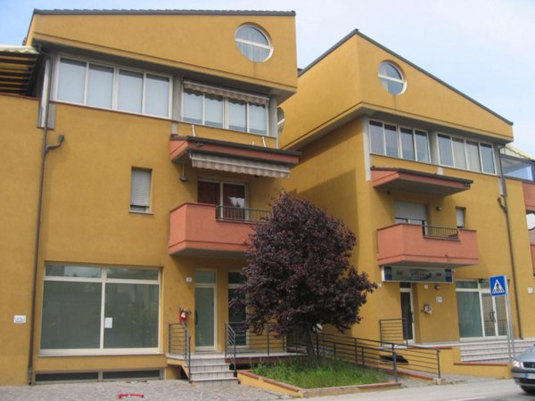 ufficio in vendita a Rimini in zona Celle