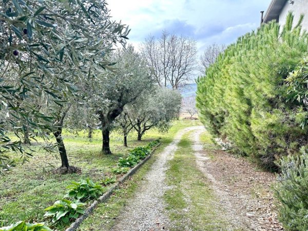 casa indipendente in vendita a Rimini in zona Santa Cristina