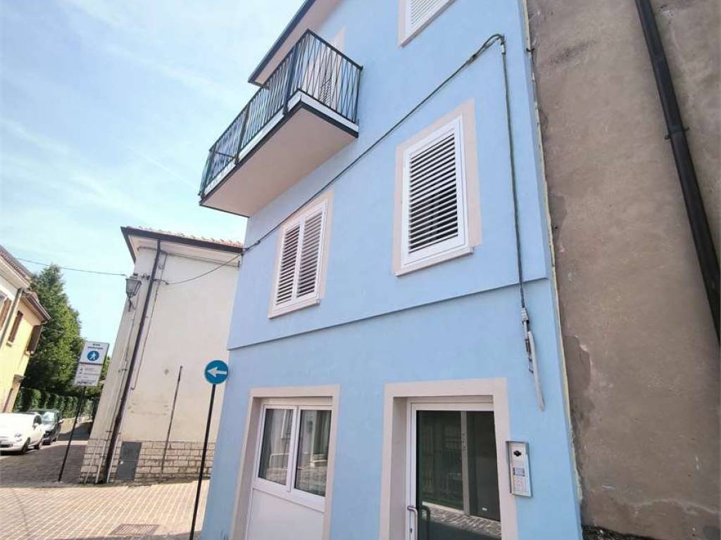 casa indipendente in vendita a Rimini in zona Borgo San Giuliano