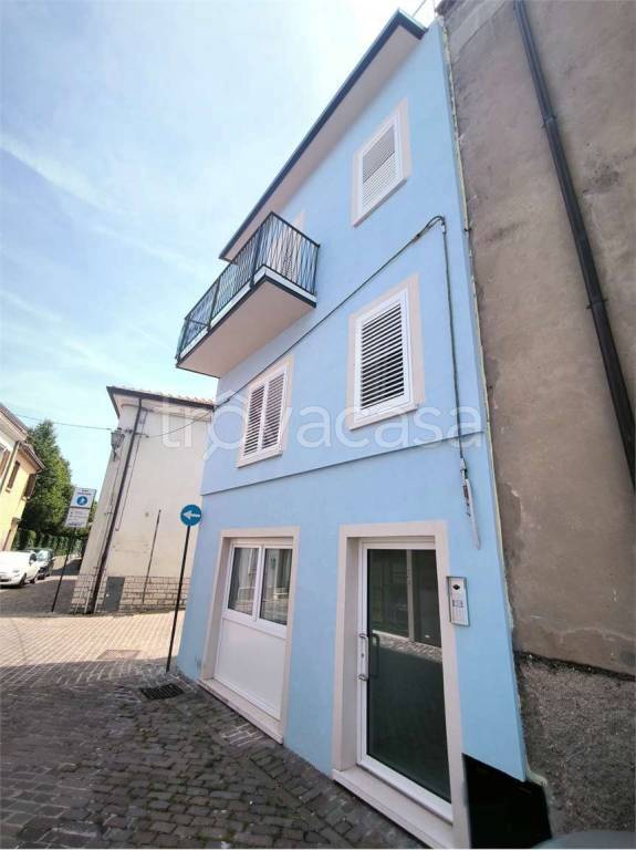 casa indipendente in vendita a Rimini in zona Borgo San Giuliano