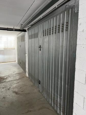 negozio in vendita a Rimini in zona Viserba