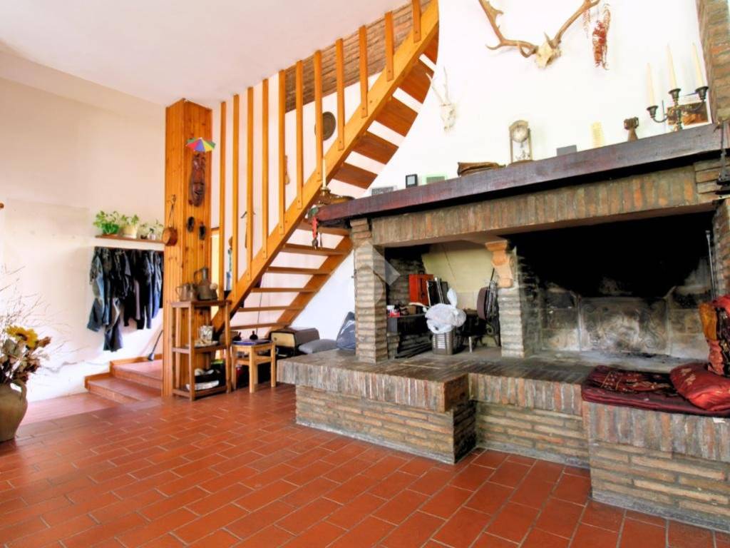 casa indipendente in vendita a Rimini in zona Gaiofana