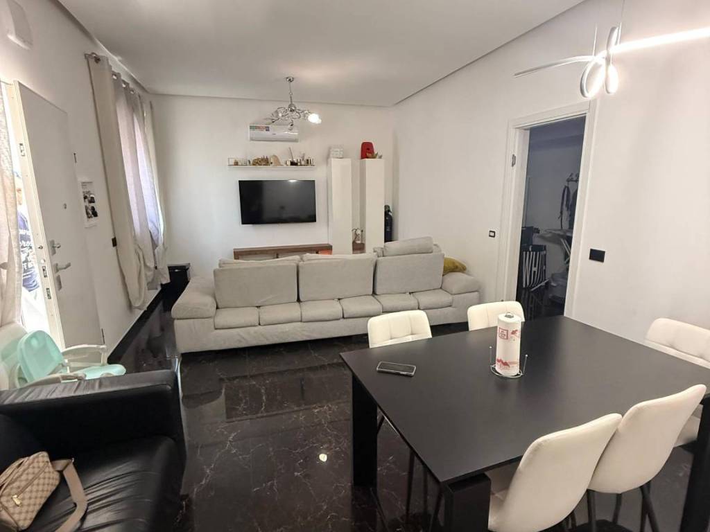 appartamento in vendita a Rimini in zona Rivazzurra