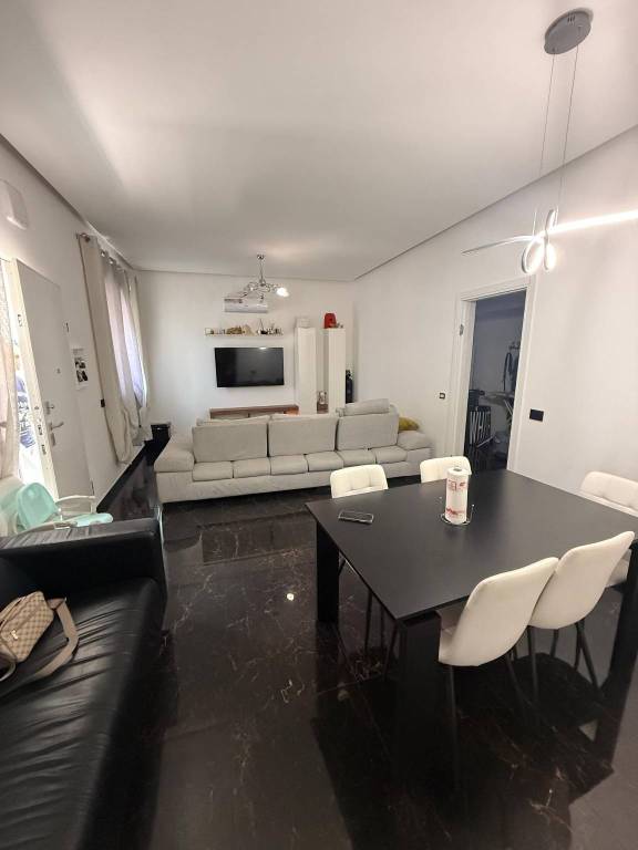 appartamento in vendita a Rimini in zona Rivazzurra