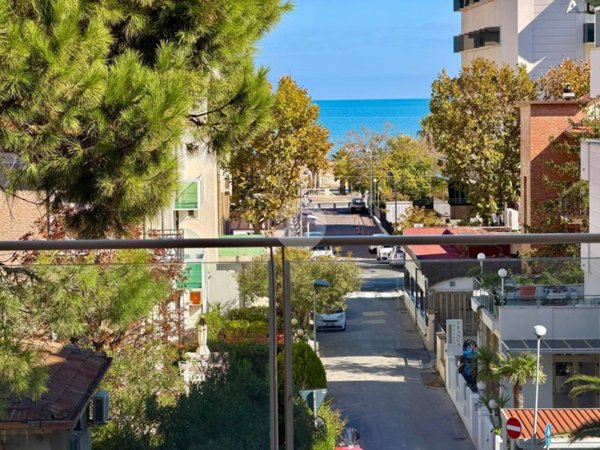appartamento in vendita a Rimini in zona Lagomaggio