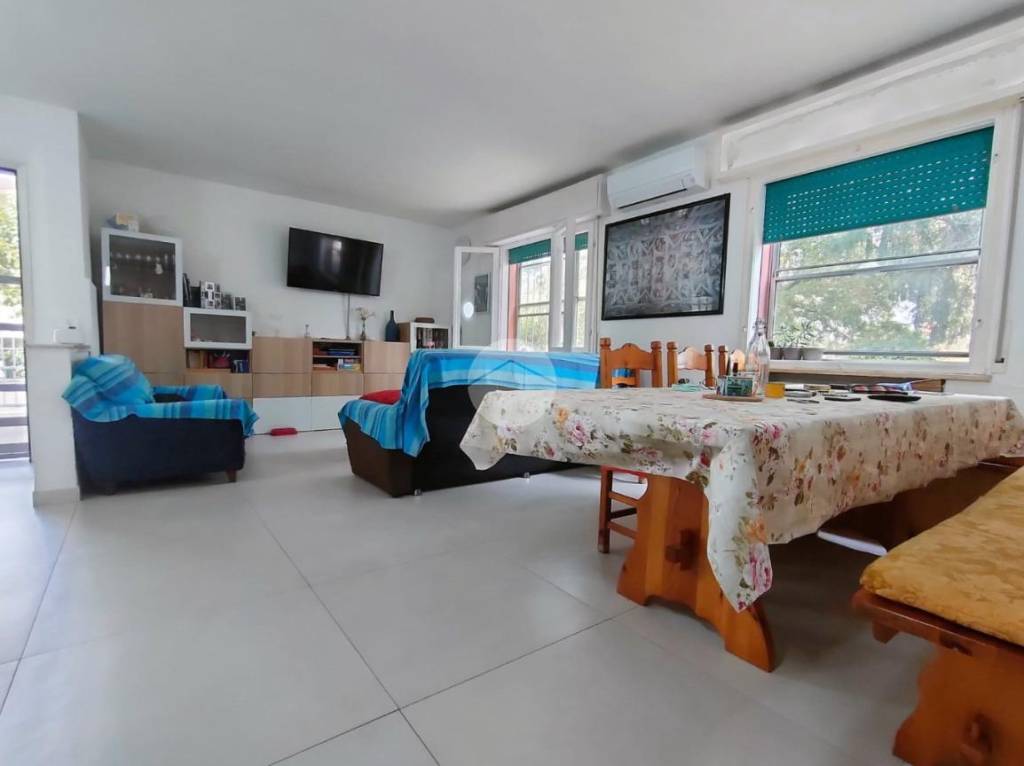 appartamento in vendita a Rimini in zona Viserba