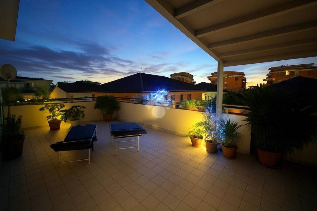 appartamento in vendita a Rimini in zona Marebello