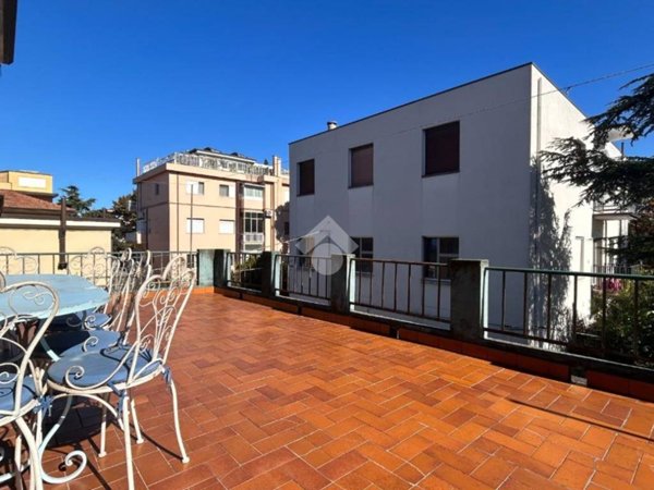 appartamento in vendita a Rimini in zona Marina Centro