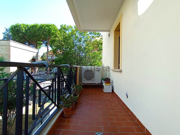 appartamento in vendita a Rimini in zona Marina Centro