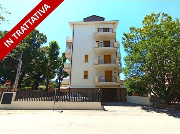 appartamento in vendita a Rimini in zona Marina Centro