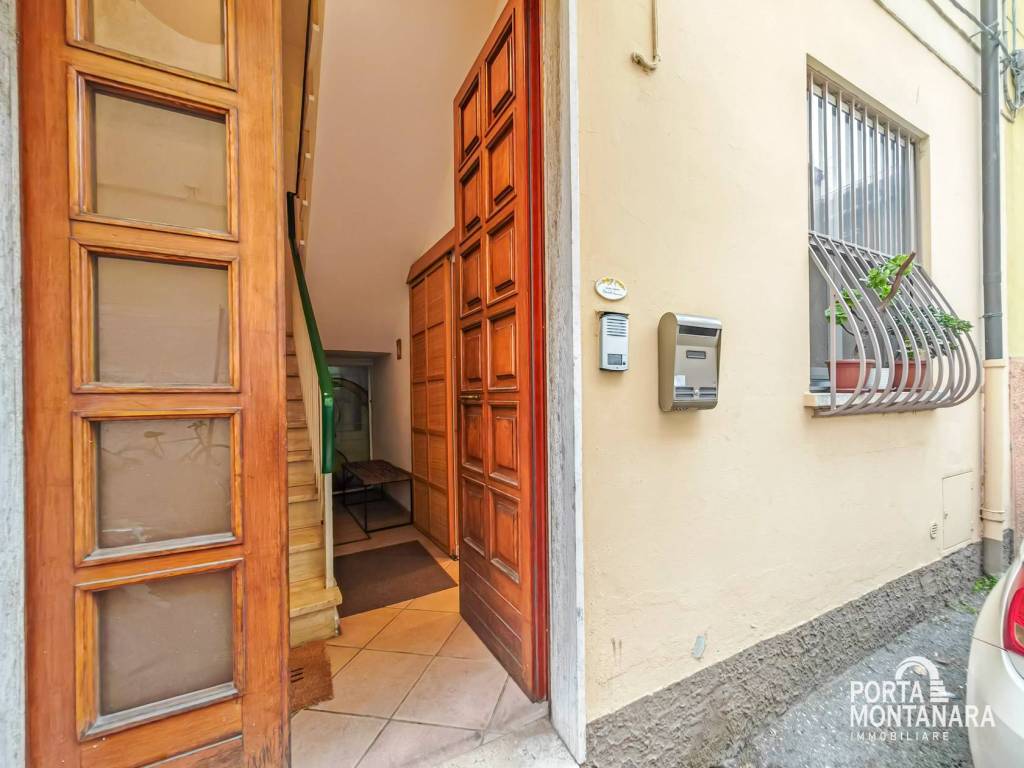 casa indipendente in vendita a Rimini in zona Centro Storico