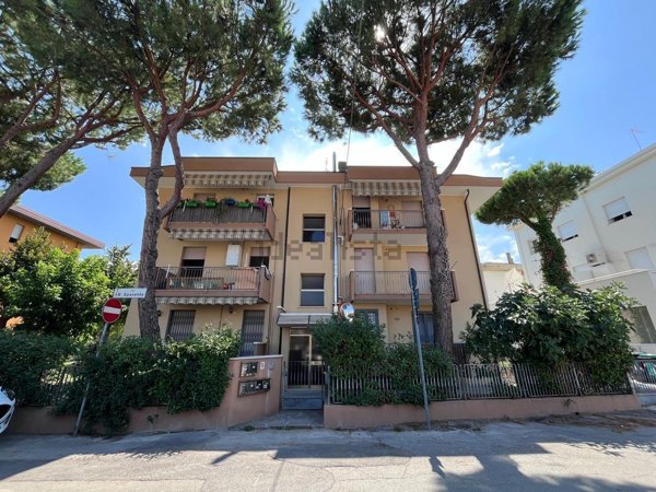 appartamento in vendita a Rimini in zona Marebello