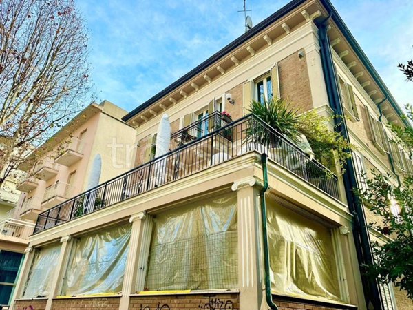 appartamento in vendita a Rimini in zona Marina Centro