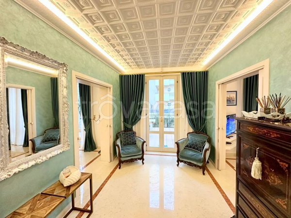 appartamento in vendita a Rimini in zona Marina Centro