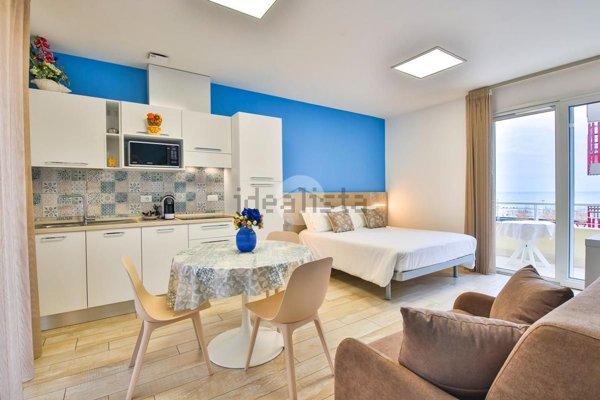 appartamento in vendita a Rimini in zona Rivabella