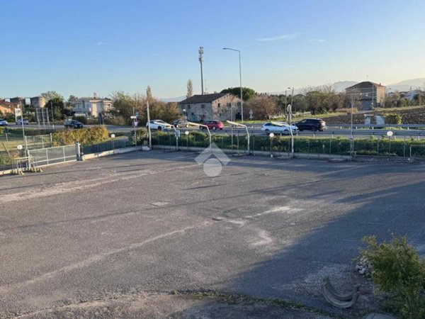 negozio in vendita a Rimini in zona Viserba