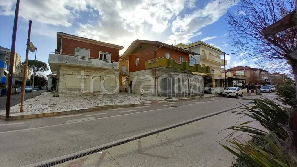 appartamento in vendita a Rimini in zona Viserbella