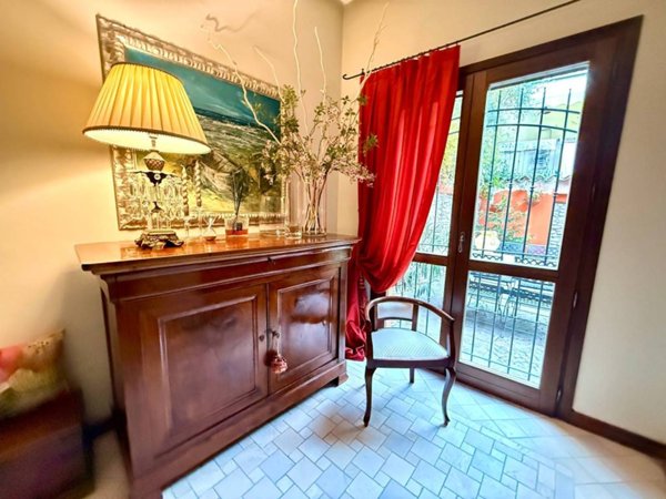 casa indipendente in vendita a Rimini in zona Centro Storico