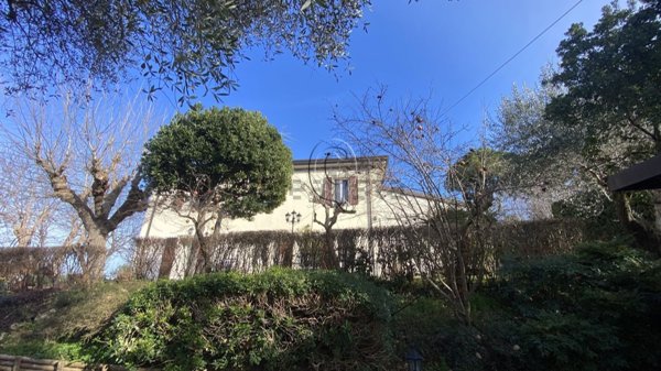 casa indipendente in vendita a Rimini