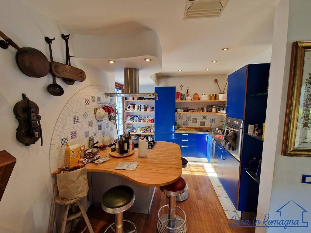 appartamento in vendita a Rimini in zona Marina Centro