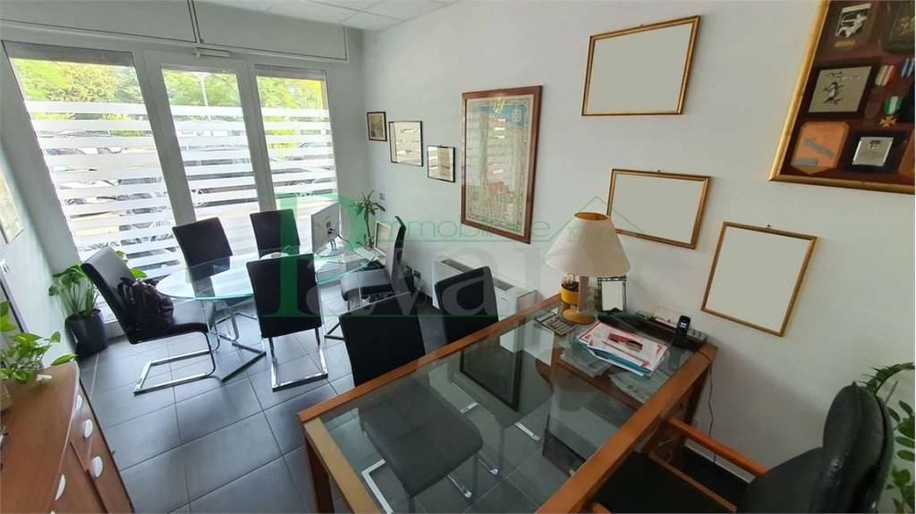 negozio in vendita a Rimini