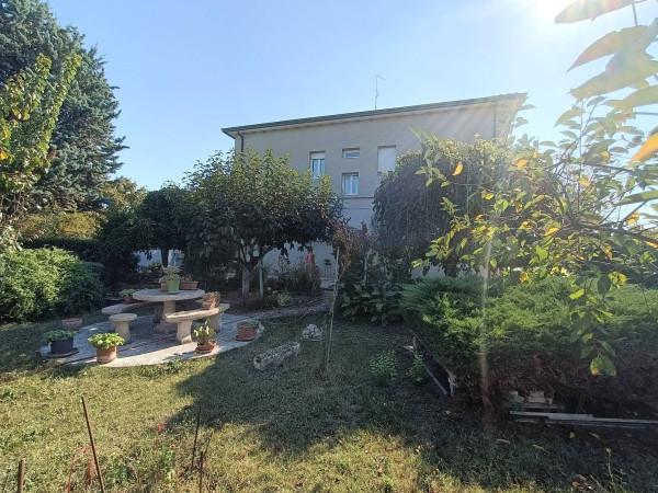 casa indipendente in vendita a Rimini in zona Gaiofana