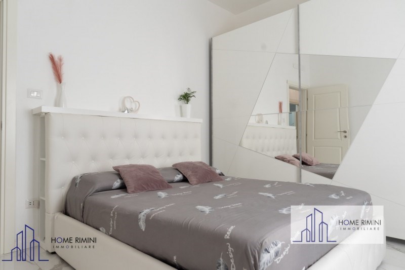 appartamento in vendita a Rimini in zona Miramare di Rimini