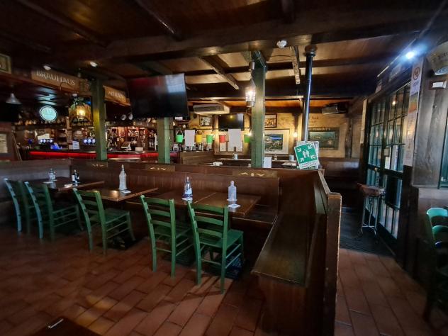 negozio in vendita a Rimini in zona Marina Centro