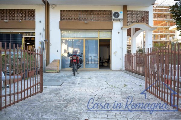 negozio in vendita a Rimini in zona Fiera Vecchia